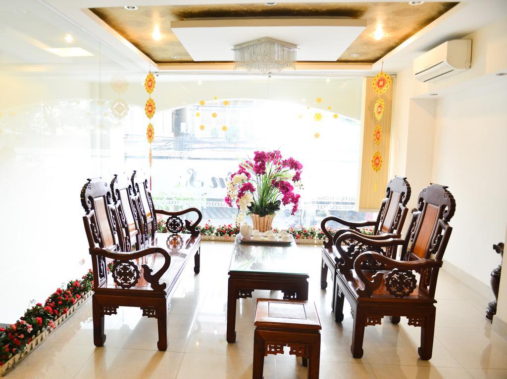 Oc Tien Sa Hotel Da Nang Exterior photo